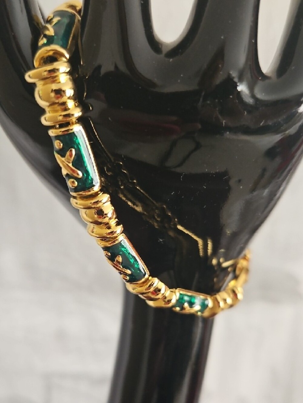 Joan Rivers Green Enamel "X" Bracelet.